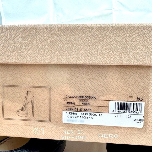 Prada Black Vernice Saffiano Leather Peep Toe Platform Pumps Size 39½ - Picture 12 of 12